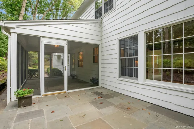 $1,425,000 | 409 Central Drive, Briarcliff Manor, NY 10510