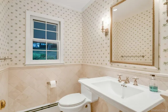 $1,425,000 | 409 Central Drive, Briarcliff Manor, NY 10510