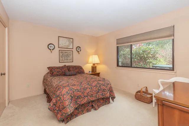 $329,000 | 701 Heritage Village, Unit B, Southbury, CT 06488