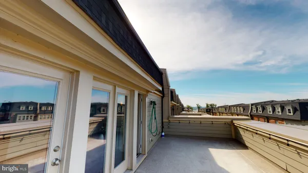 $919,000 | 726 River Mist Drive, Unit 221, Oxon Hill, MD 20745