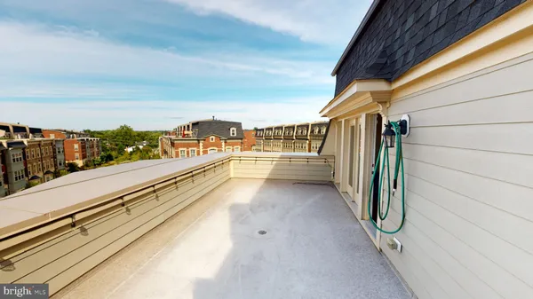 $919,000 | 726 River Mist Drive, Unit 221, Oxon Hill, MD 20745