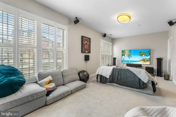 $919,000 | 726 River Mist Drive, Unit 221, Oxon Hill, MD 20745