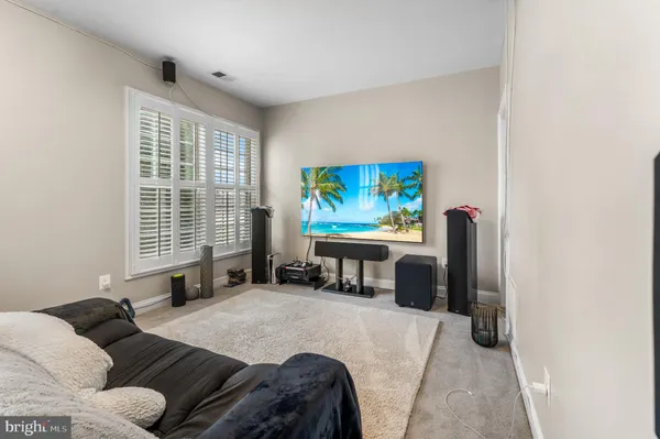 $919,000 | 726 River Mist Drive, Unit 221, Oxon Hill, MD 20745