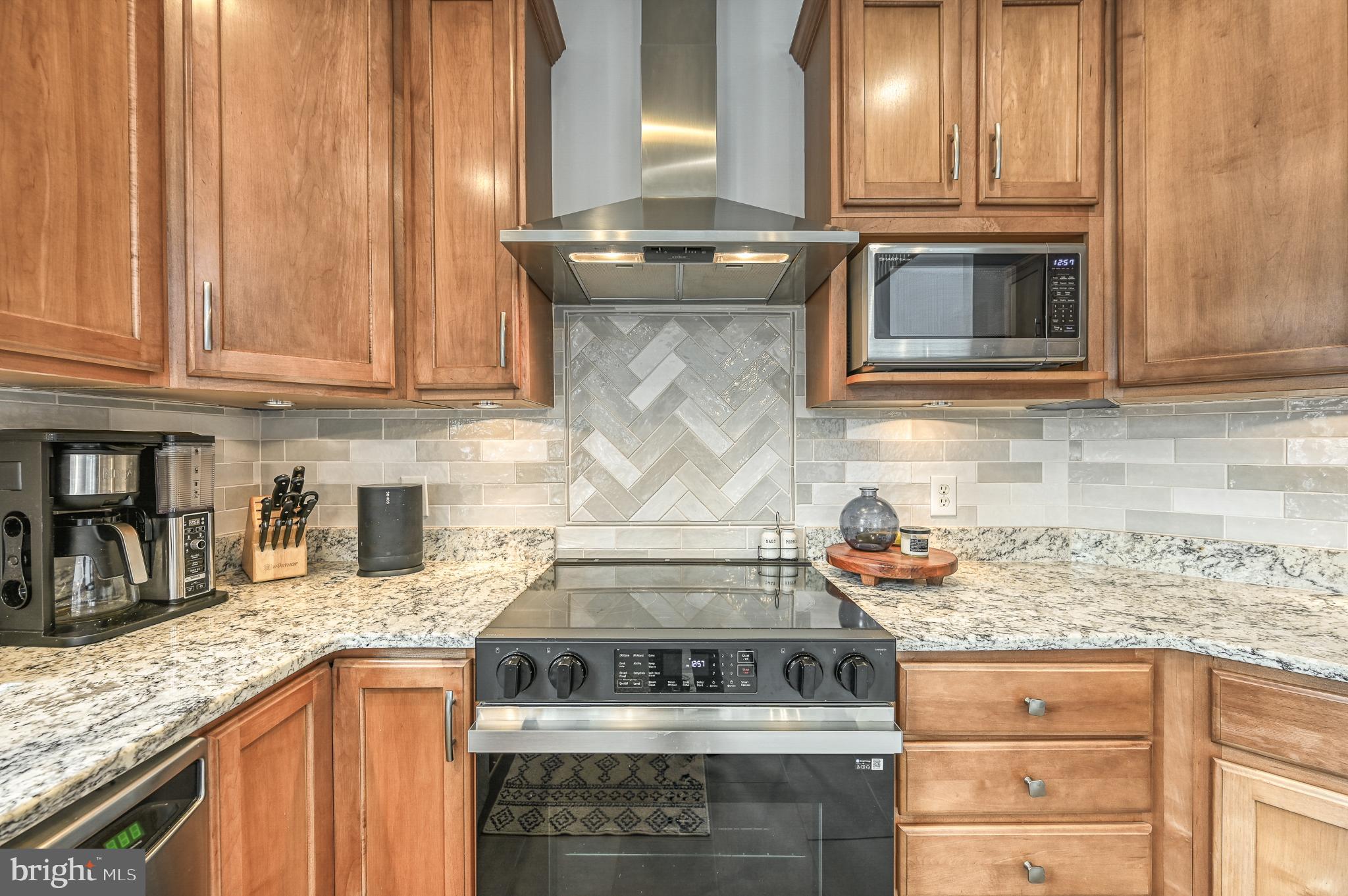 14 Elnor Road Bumpass, VA 23024 - Photo 29 of 69 a stove top oven sitting inside of a kitchen