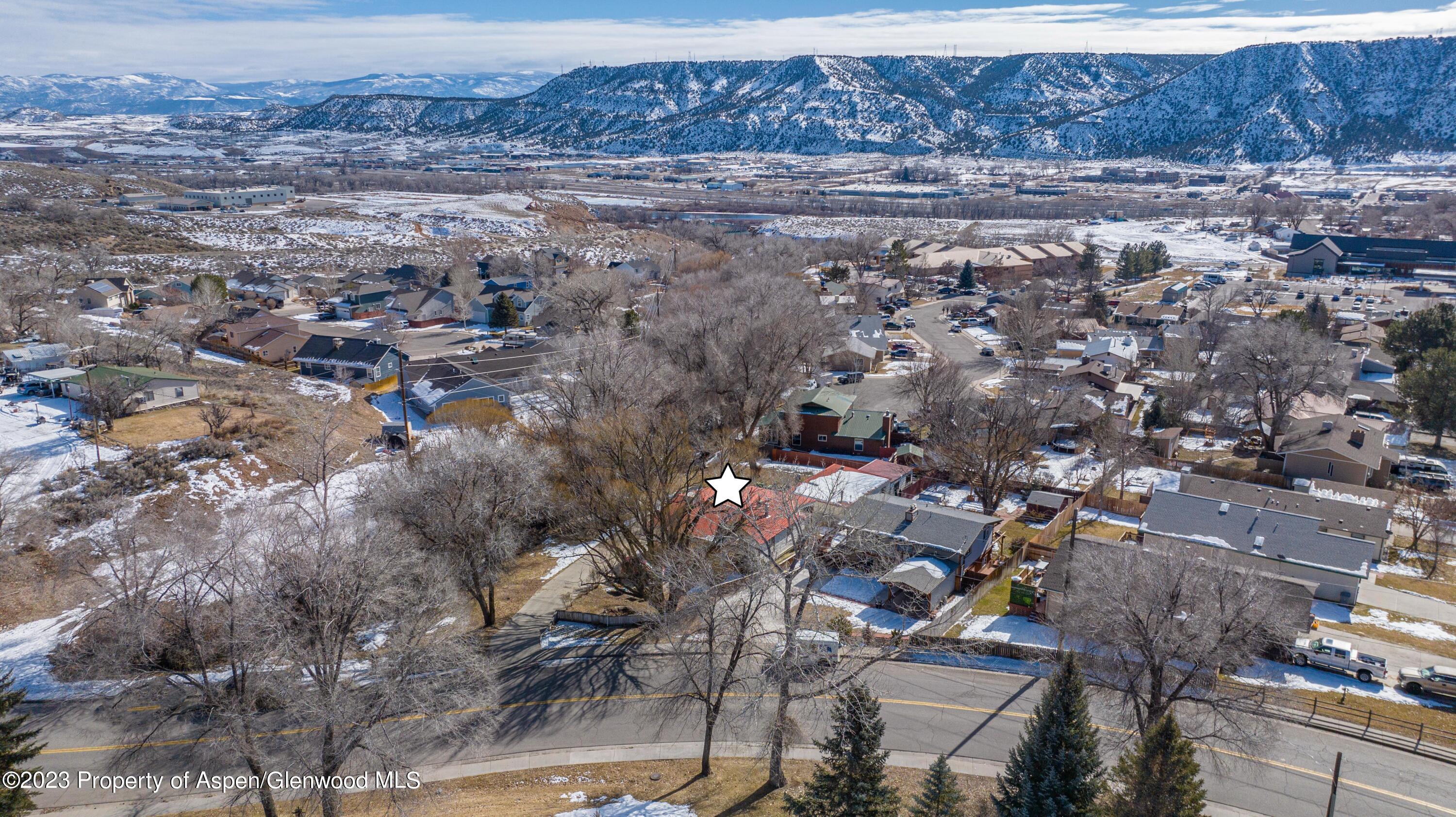 915 East 7th Street Rifle, CO 81650 - Photo 8 of 22 a view of a city