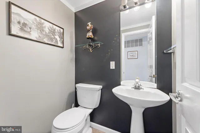 $2,699,000 | 10 East 18th Street, Barnegat Light, NJ 08006