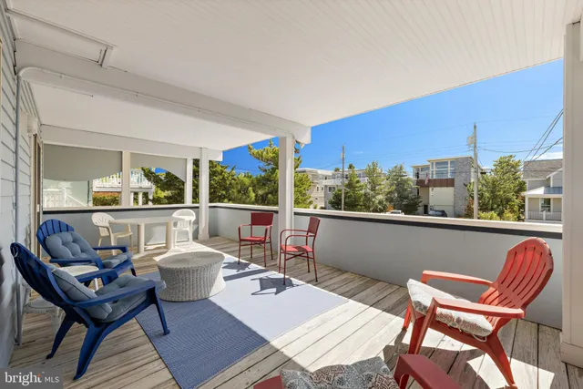 $2,699,000 | 10 East 18th Street, Barnegat Light, NJ 08006