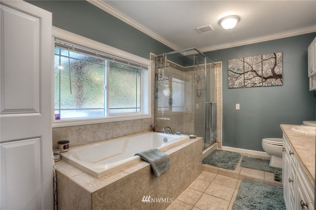 6610 Vandermark Road East Bonney Lake, WA 98391 - Photo 15 of 22 Gallery Image 15