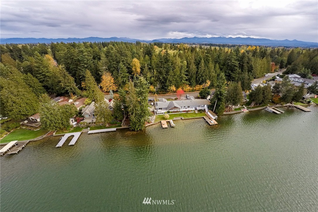 6610 Vandermark Road East Bonney Lake, WA 98391 - Photo 3 of 22 Gallery Image 3