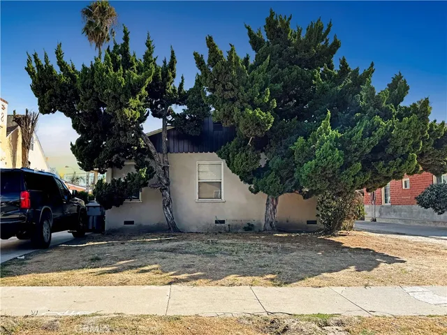$699,950 | 3644 Platt Avenue, Lynwood, CA 90262