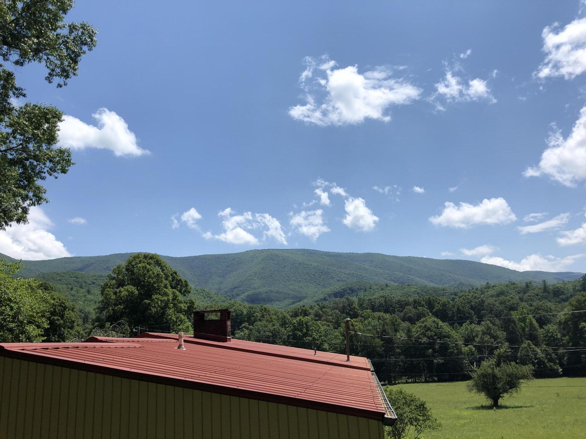 136 Jackson Road Unicoi, TN 37692 - Photo 14 of 57 D10488E8-CE59-4C48-B000-F9A2EED10EF3
