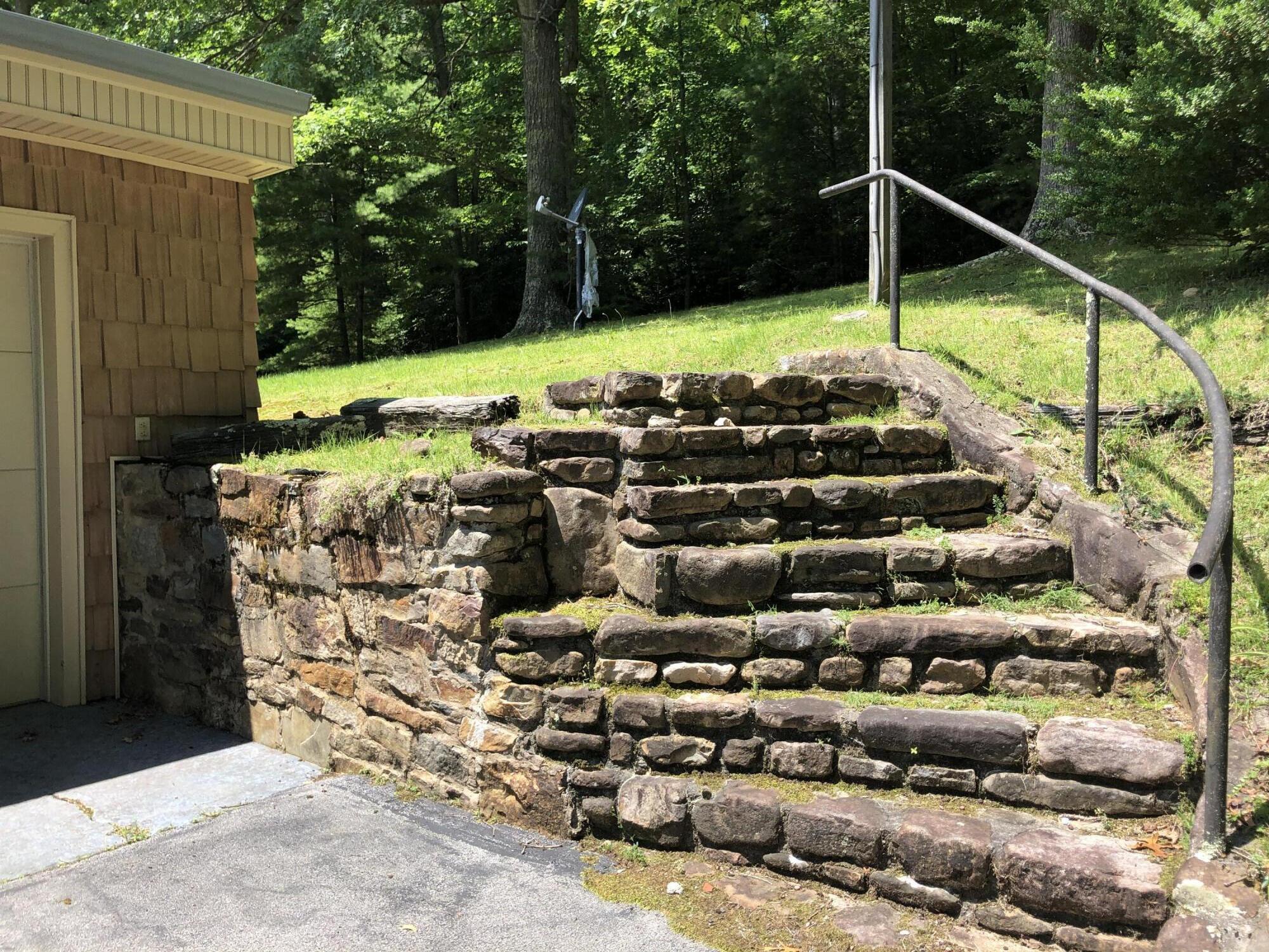 136 Jackson Road Unicoi, TN 37692 - Photo 22 of 57 66B180F5-6CAB-4429-AD82-91694EB3831E