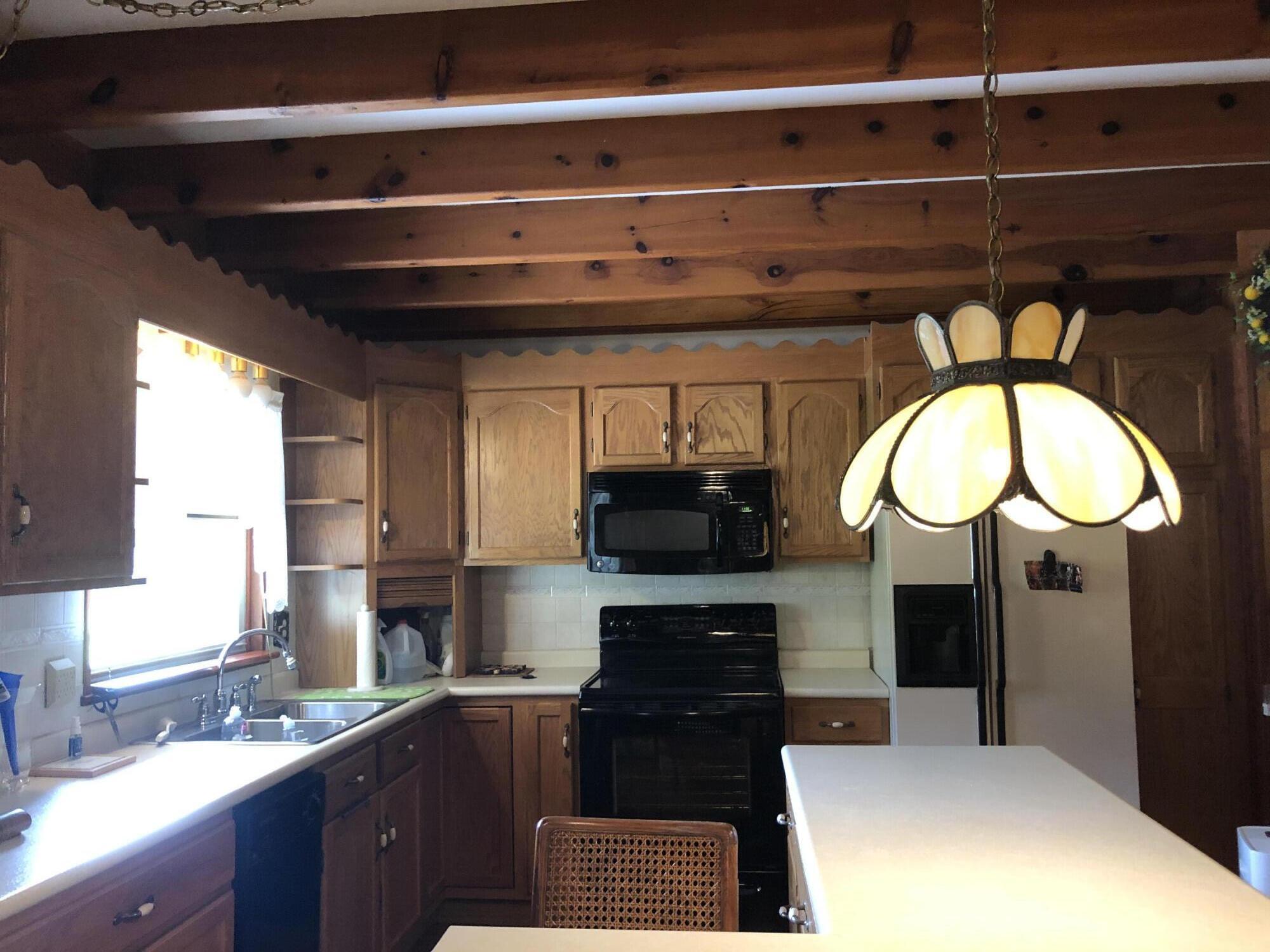 136 Jackson Road Unicoi, TN 37692 - Photo 49 of 57 316E2D17-18D7-4FF2-AFAF-4EBC5C3D7E29