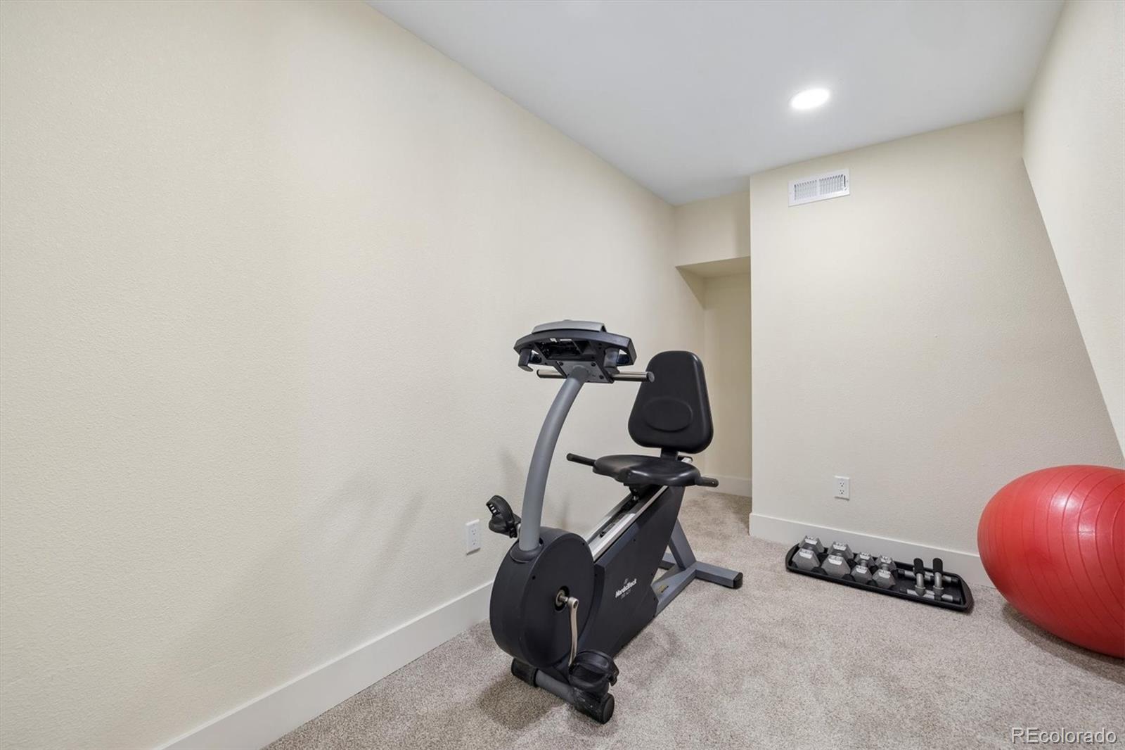 7570 South Reed Court Littleton, CO 80128 - Photo 28 of 49 Gallery Image 28