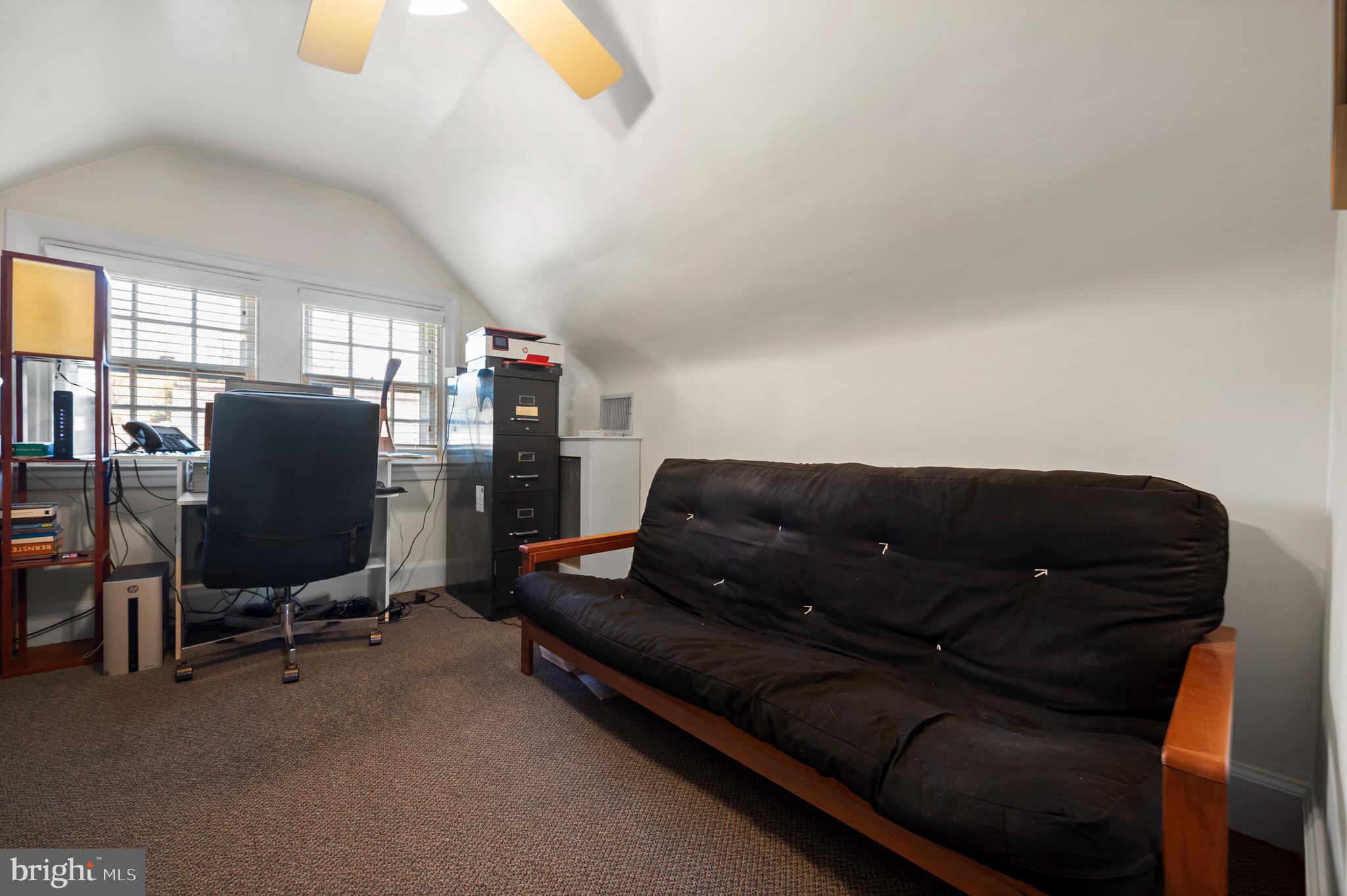 7 West Amherst Road Bala Cynwyd, PA 19004 - Photo 27 of 40 a living room with furniture