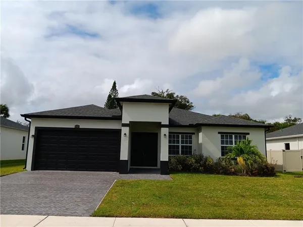 $2,795 | 2121 Bridgehampton Terrace, Vero Beach, FL 32966