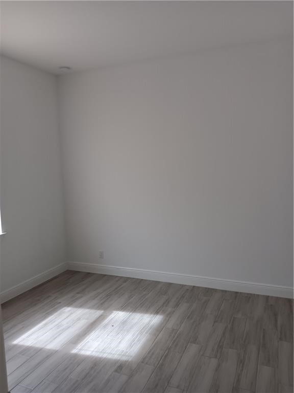2121 Bridgehampton Terrace Vero Beach, FL 32966 - Photo 21 of 33 a view of an empty room