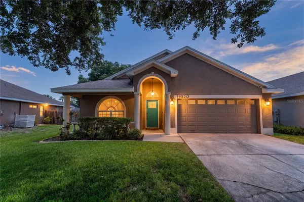$460,000 | 19520 Morden Blush Drive, Lutz, FL 33558