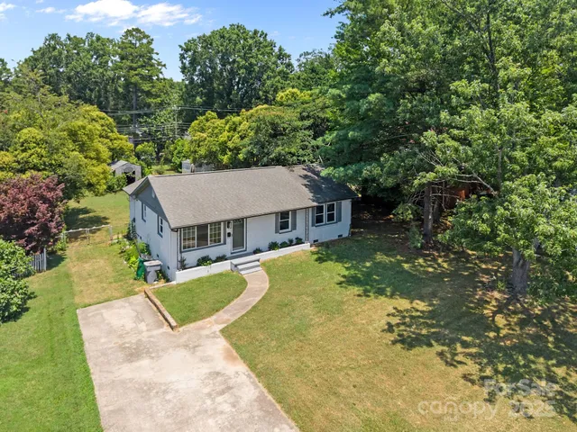 $307,000 | 3422 Dublin Road, Charlotte, NC 28208