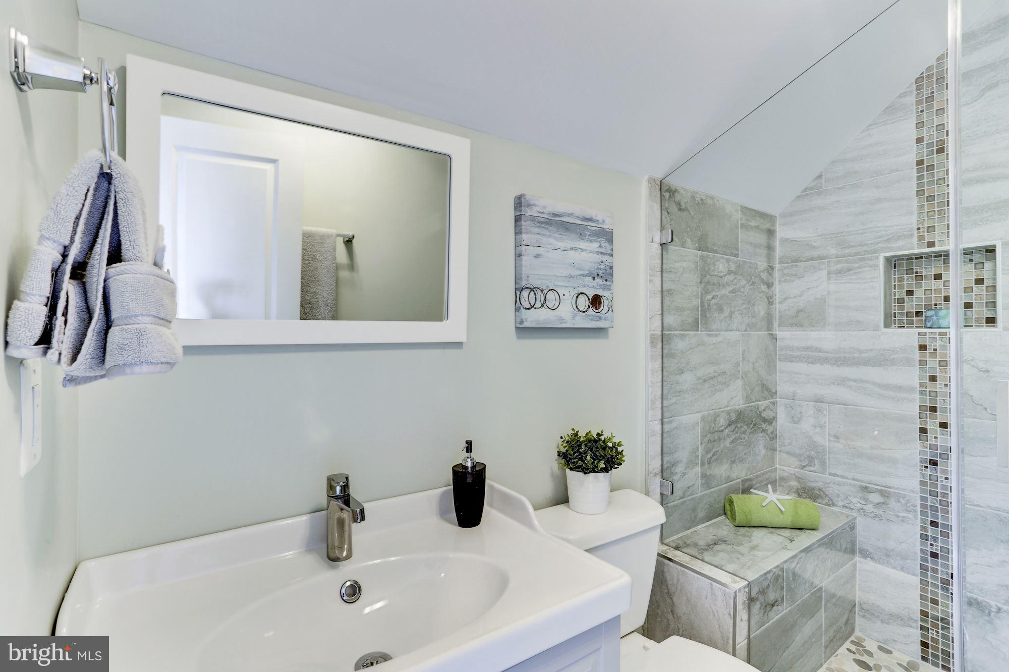 1503 Decatur Street Northwest Washington, DC 20011 - Photo 26 of 29 Bath