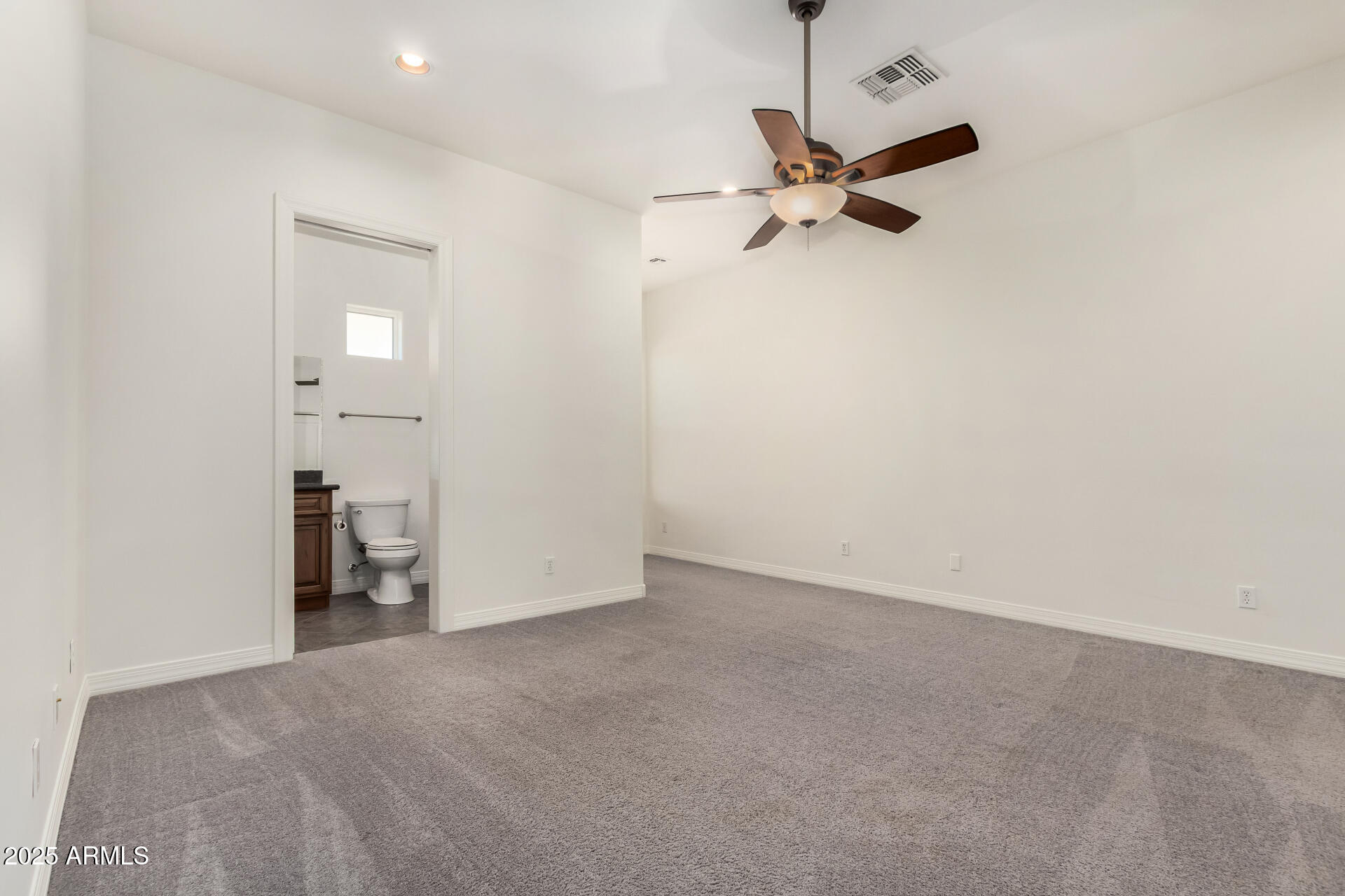 711 East Cloud Road Phoenix, AZ 85086 - Photo 26 of 61 Bedroom 2
