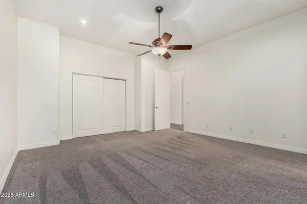 $899,900 | 711 East Cloud Road, Phoenix, AZ 85086