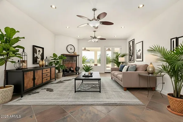 $899,900 | 711 East Cloud Road, Phoenix, AZ 85086