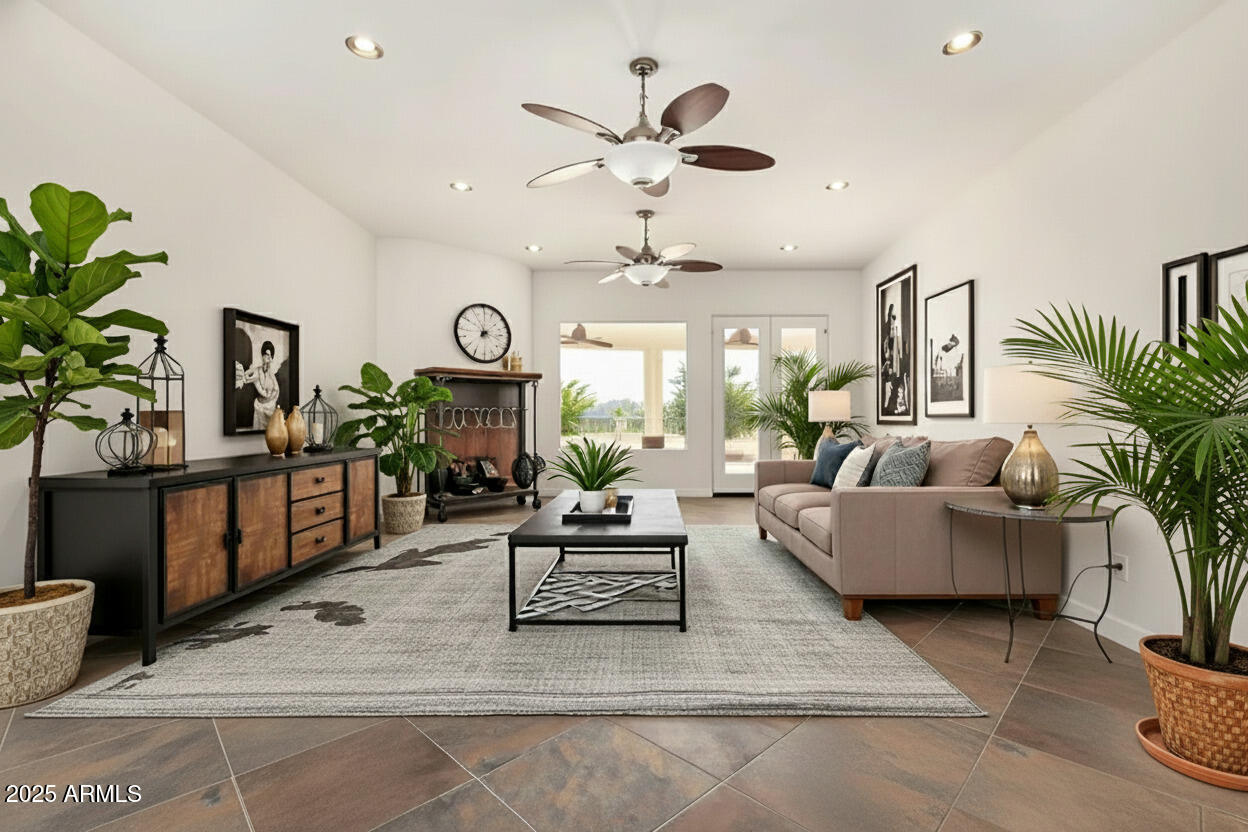 711 East Cloud Road Phoenix, AZ 85086 - Photo 3 of 61 Great room