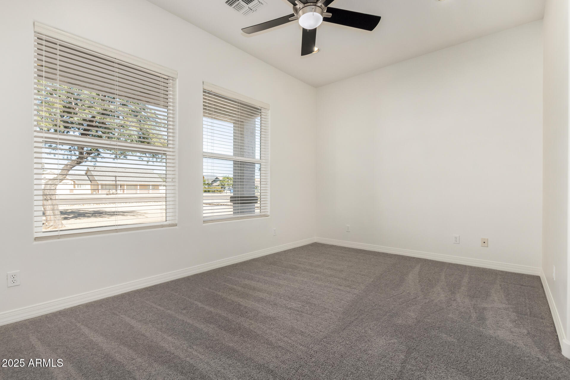 711 East Cloud Road Phoenix, AZ 85086 - Photo 33 of 61 Bedroom 4