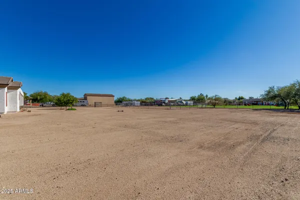 $899,900 | 711 East Cloud Road, Phoenix, AZ 85086