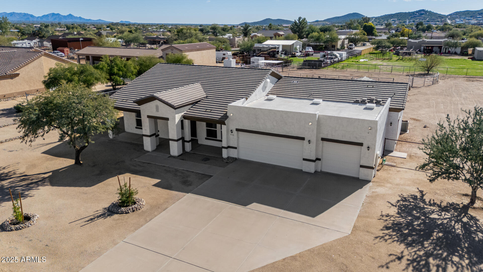 711 East Cloud Road Phoenix, AZ 85086 - Photo 48 of 61 49 - Cloud