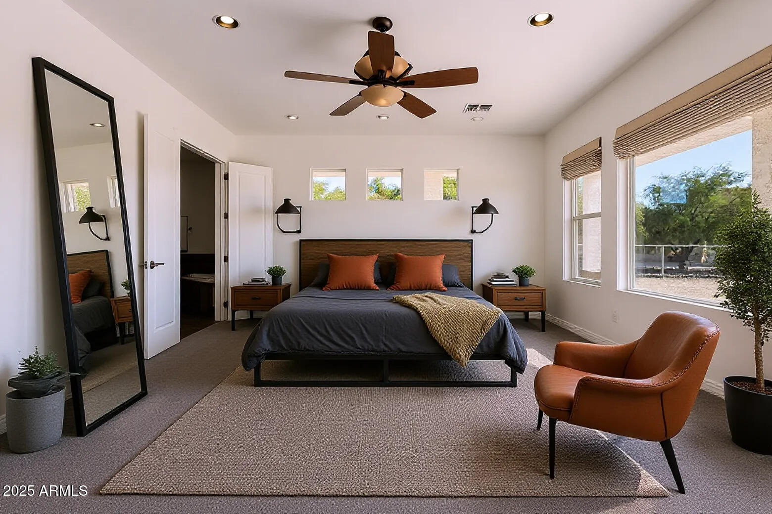 711 East Cloud Road Phoenix, AZ 85086 - Photo 5 of 61 Primary bedroom