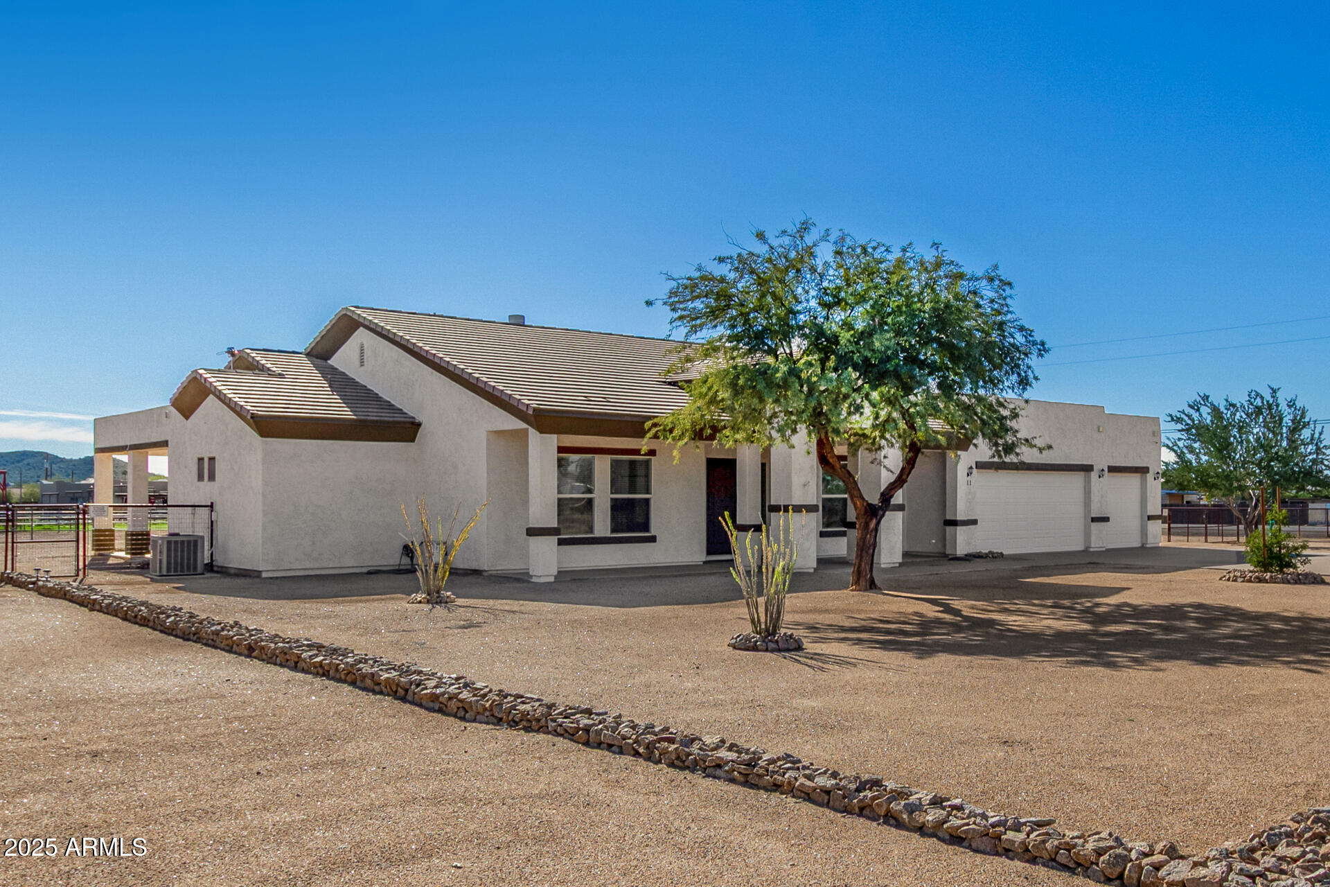 711 East Cloud Road Phoenix, AZ 85086 - Photo 57 of 61 04 - Cloud