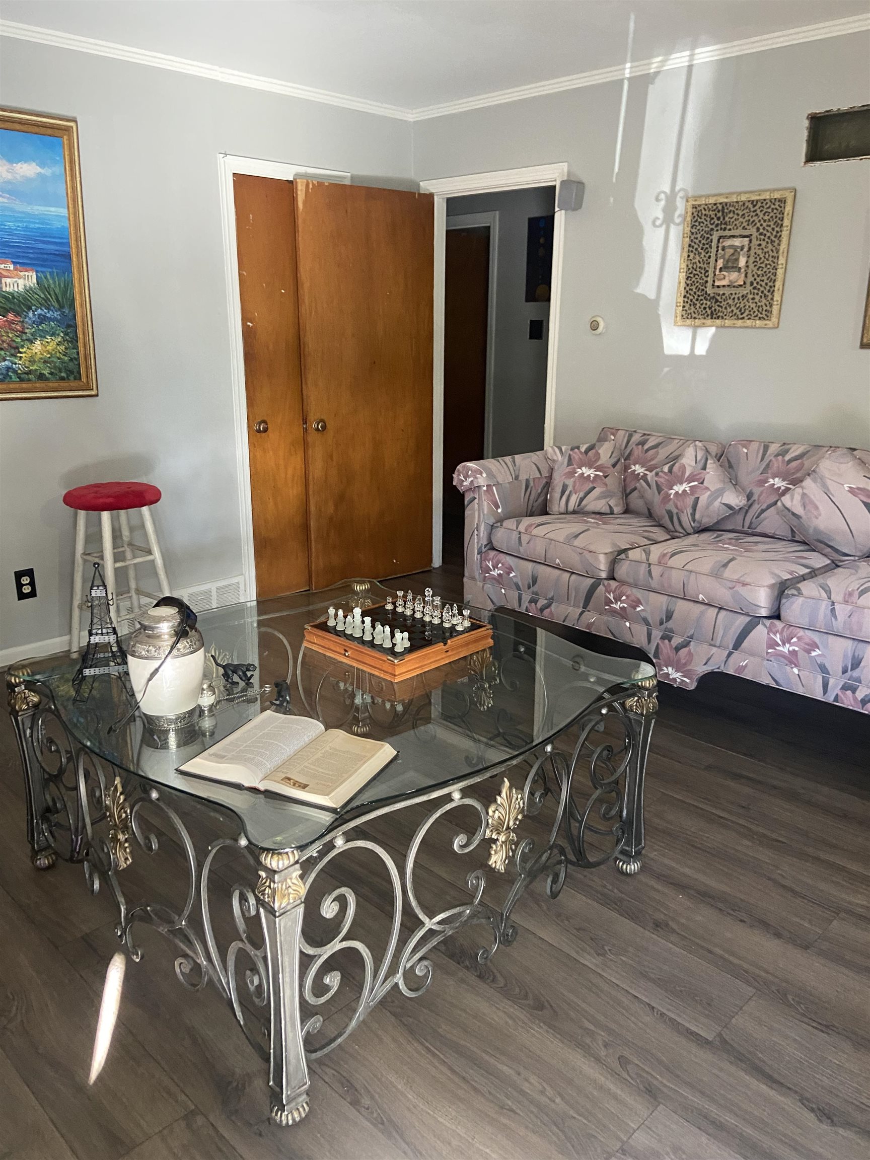 1632 Marcia Road Memphis, TN 38117 - Photo 2 of 13 a view of a dining room with furniture and wooden floor