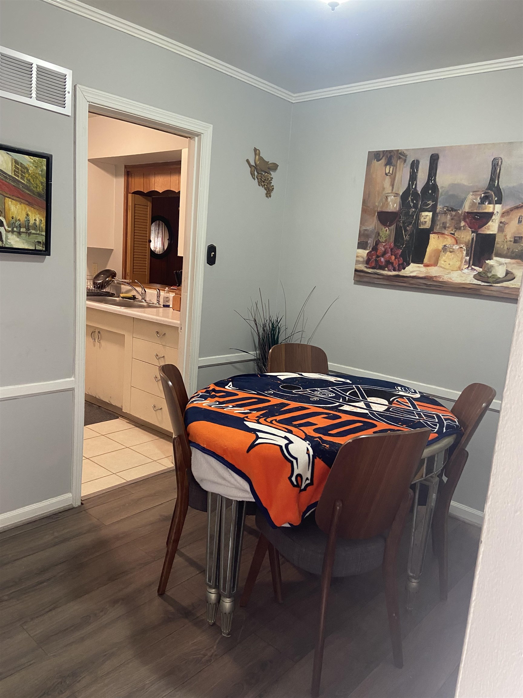 1632 Marcia Road Memphis, TN 38117 - Photo 5 of 13 a living room with furniture and a wooden floor