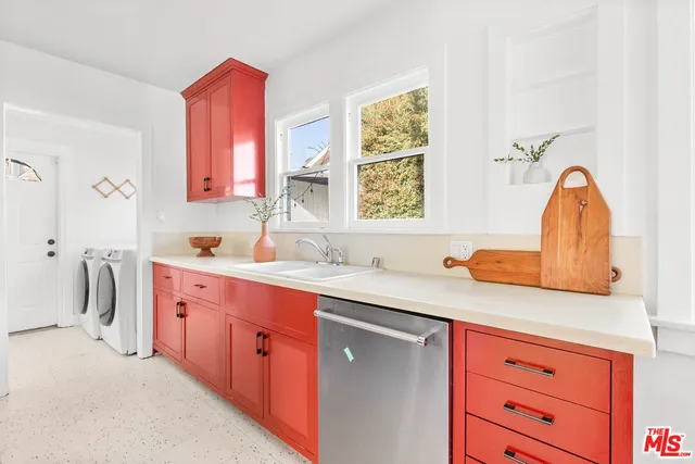 $6,500 | 4849 San Rafael Avenue, Los Angeles, CA 90042