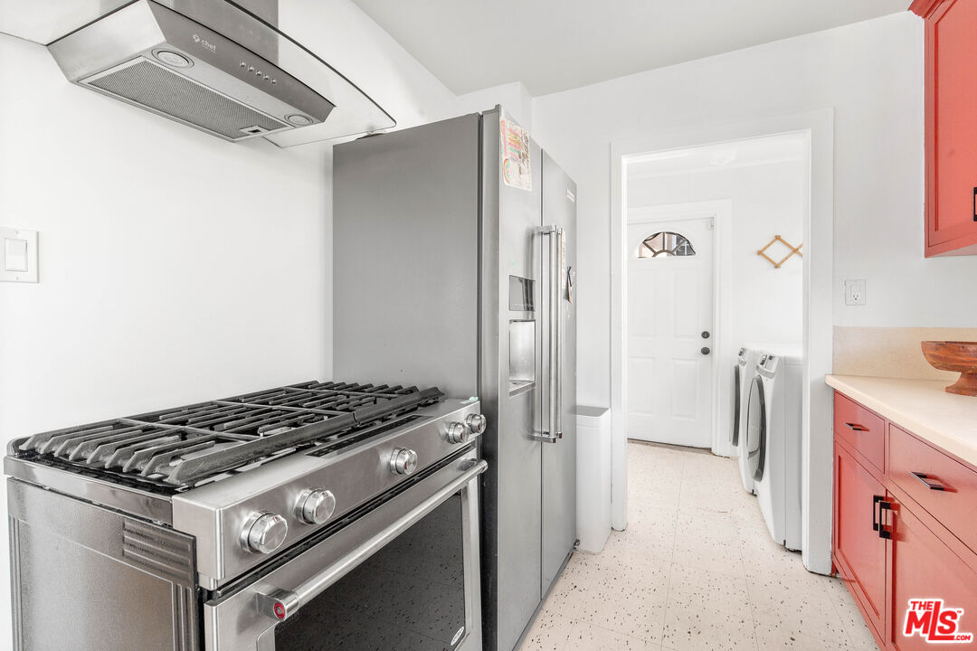 4849 San Rafael Avenue Los Angeles, CA 90042 - Photo 15 of 38