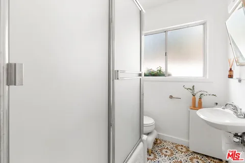 $6,500 | 4849 San Rafael Avenue, Los Angeles, CA 90042