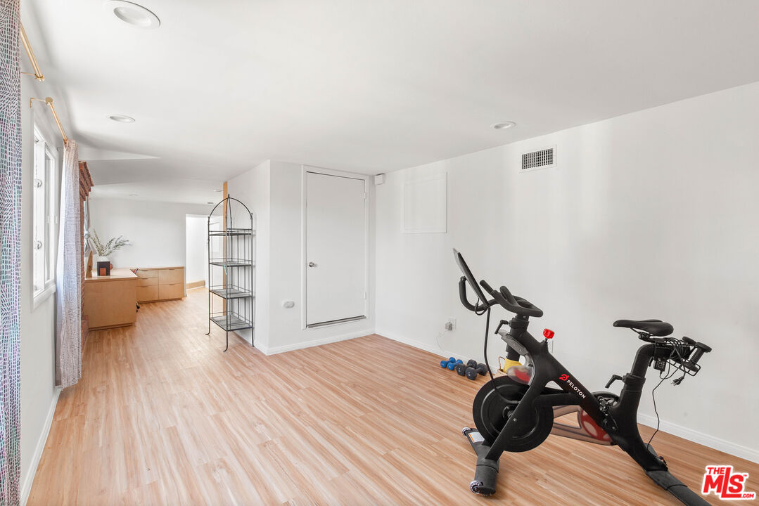 4849 San Rafael Avenue Los Angeles, CA 90042 - Photo 32 of 38