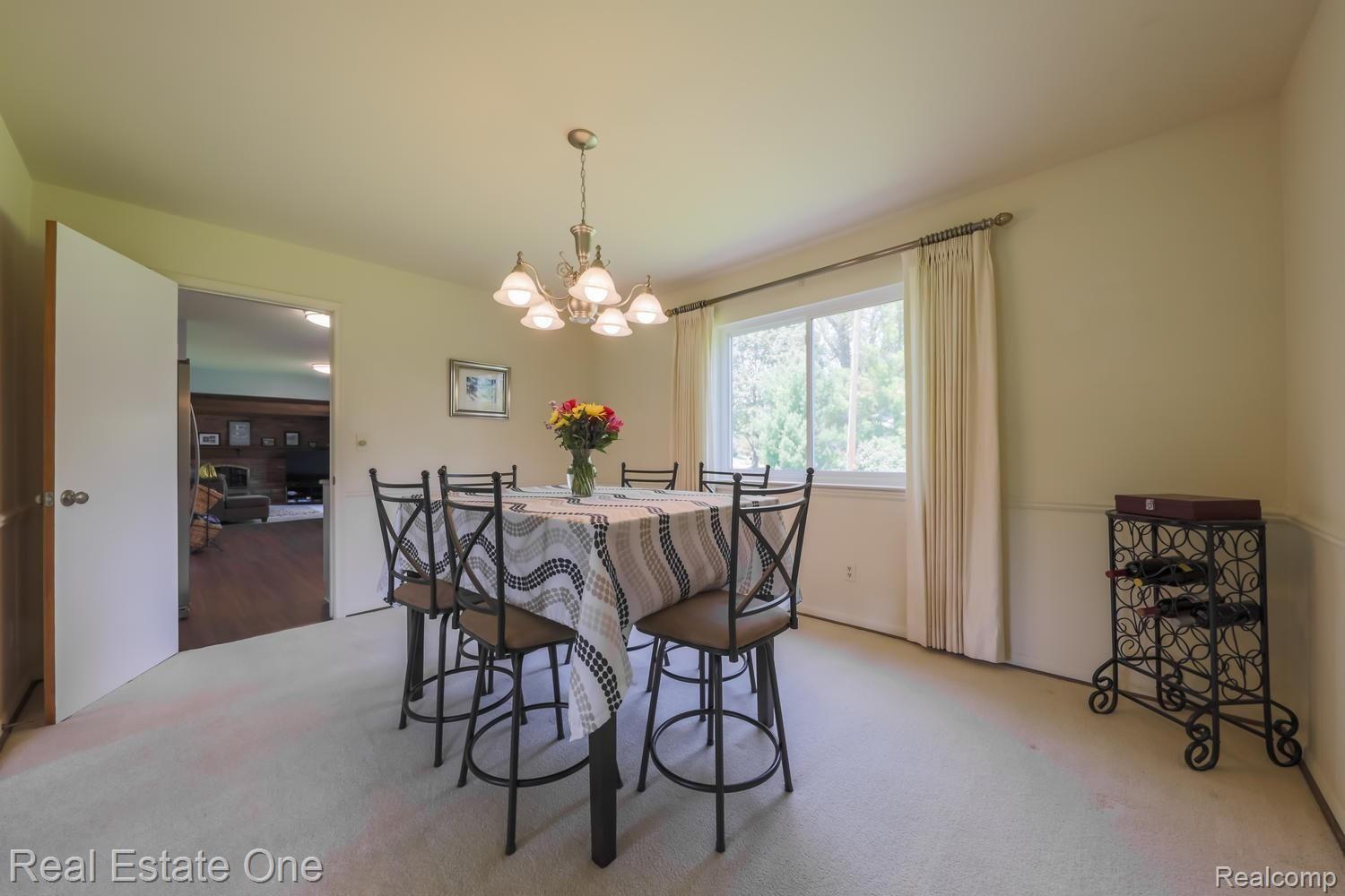 1059 Alter Road Bloomfield Hills, MI 48304 - Photo 13 of 43 1059 Alter Rd Bloomfield Hills-large-013-006-untitled 13 of 42-1500x1000-72dpi.jpg