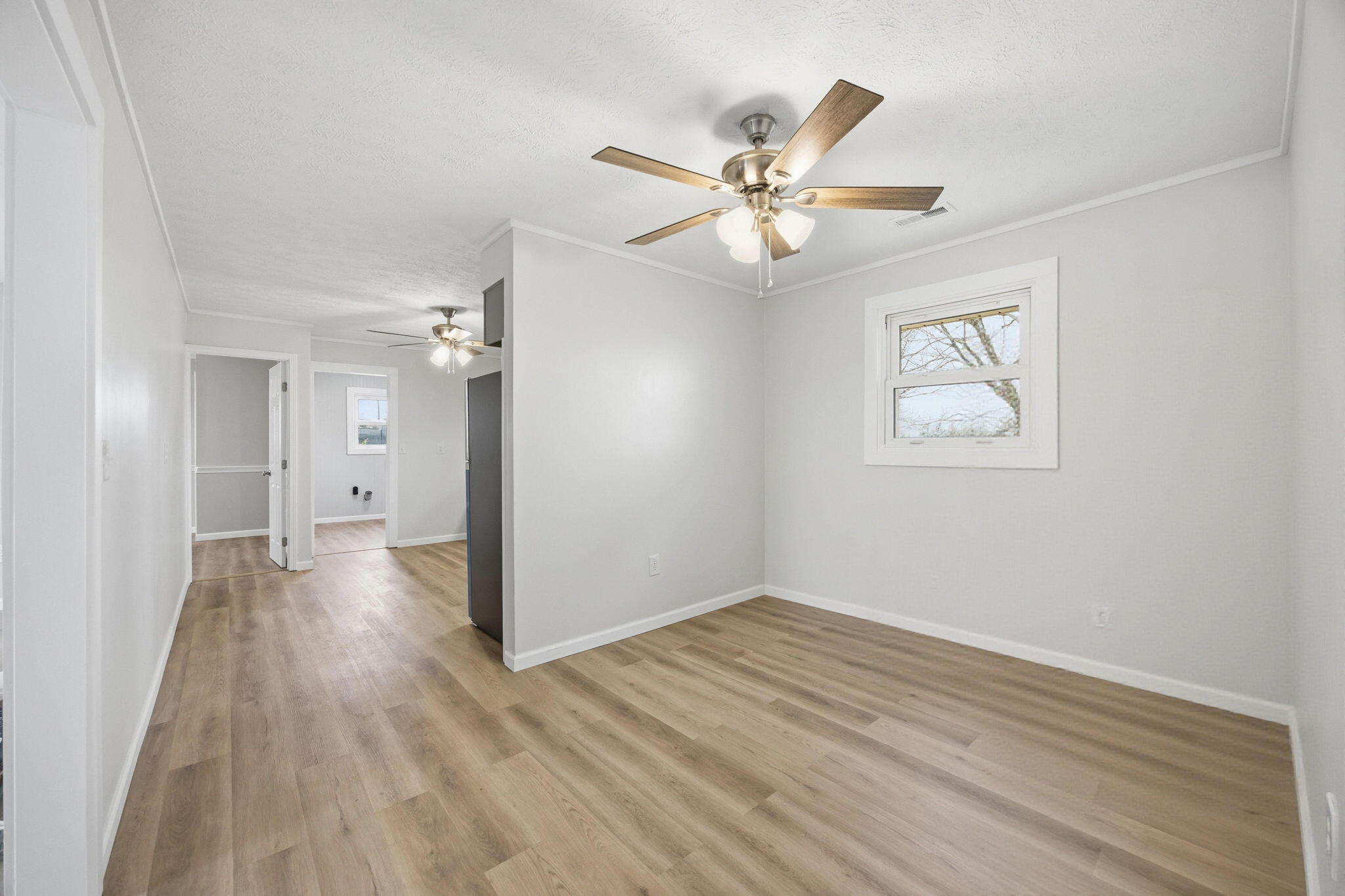 9600 Elizaville Road Ewing, KY 41039 - Photo 14 of 37 Dining room
