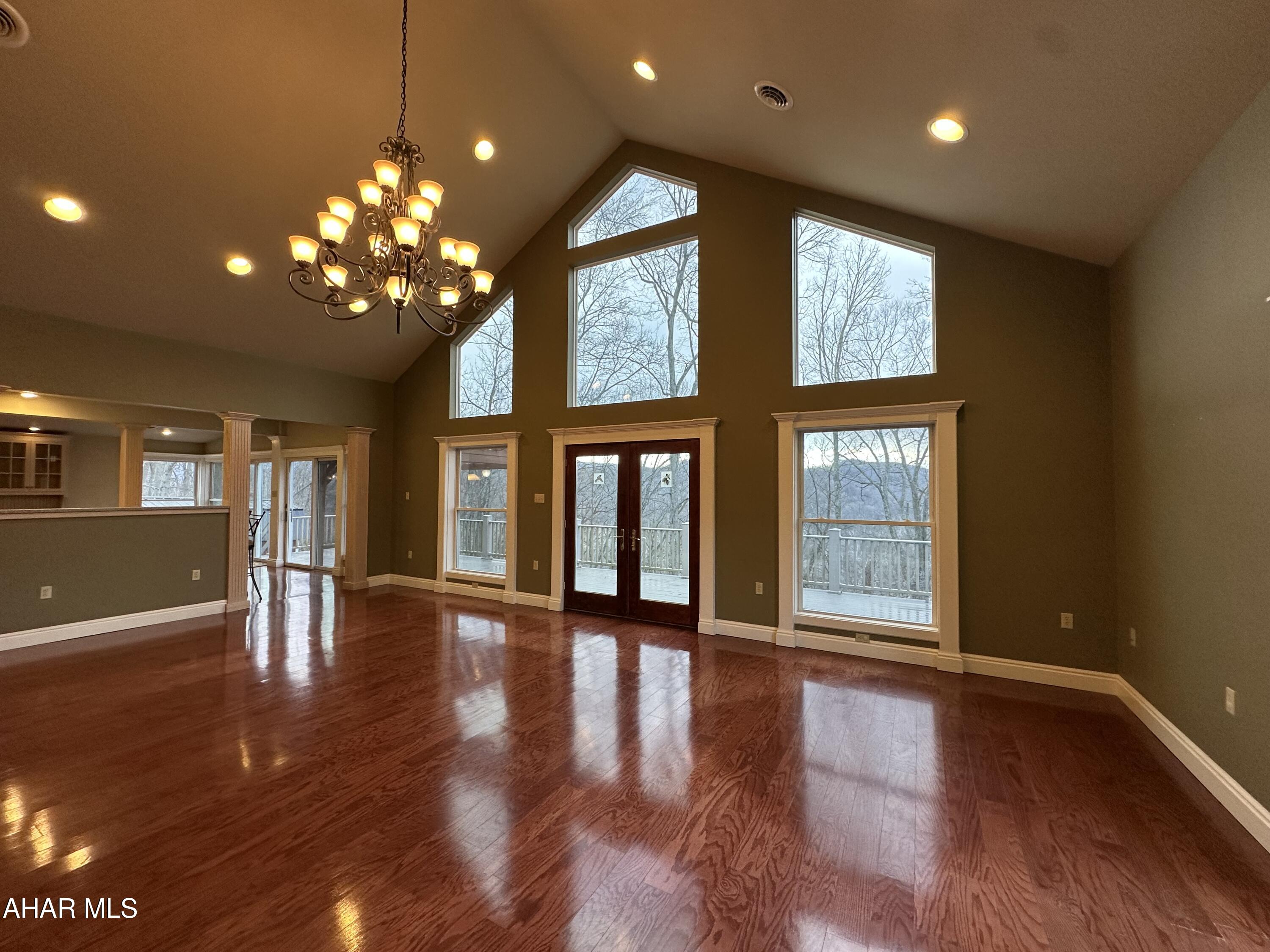 330 Dale Road Mount Union, PA 17066 - Photo 6 of 70