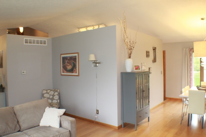 4241 Gloucester Road Roscoe, IL 61073 - Photo 11 of 50 a living room with furniture and wooden floor