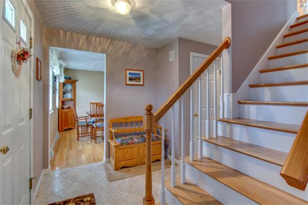 9 Buckingham Road Wilmington, MA 01887 - Photo 5 of 30 Gallery Image 5
