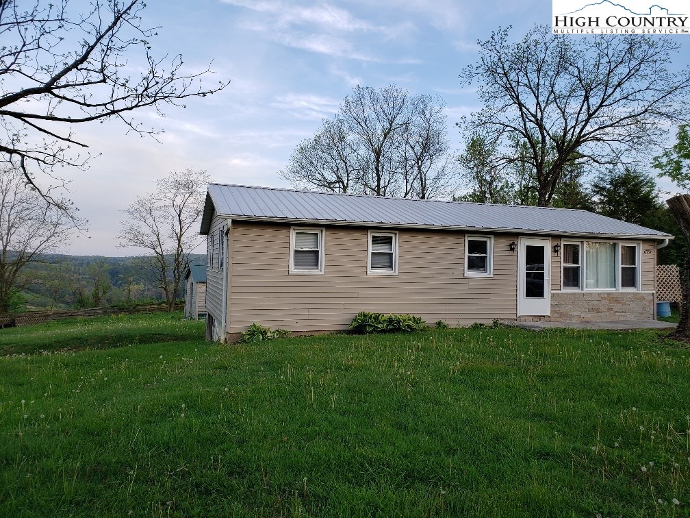 6726 Glade Valley Road Ennice, NC 28623 - Photo 8 of 8