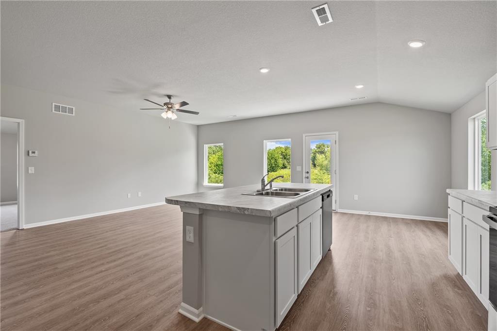 19523 Lincoln Street Spring Hill, KS 66083 - Photo 4 of 26