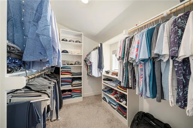 $890,000 | 732 Corbin Terrace, Kansas City, MO 64111