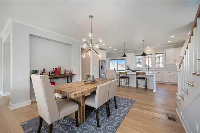 $890,000 | 732 Corbin Terrace, Kansas City, MO 64111