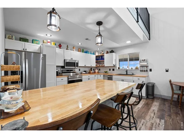 $2,250,000 | 42667 County Road 51, Ault, CO 80610