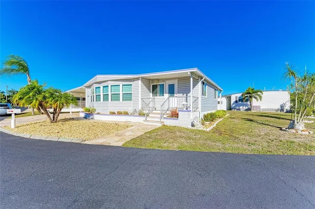 $205,000 | 52 Blackbeard Lane, Nokomis, FL 34275